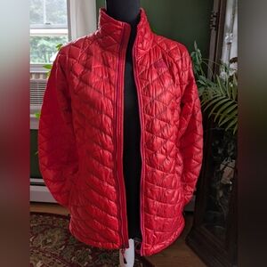 The North Face Women's Quilted Jacket, Small